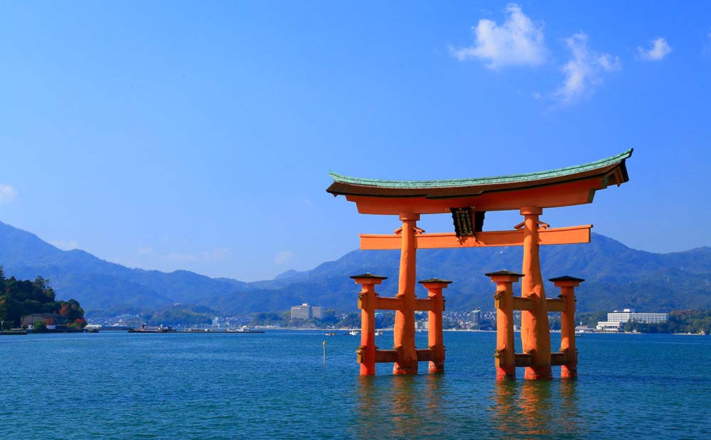 厳島神社