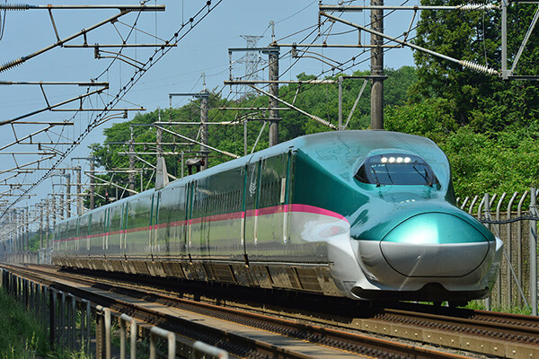 JR券とホテル（または日帰り特典）がセットでお得！