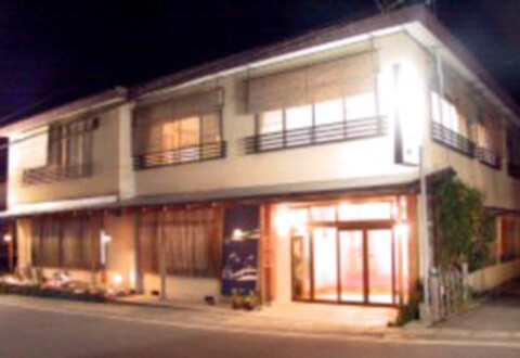 志なのや旅館（外観）