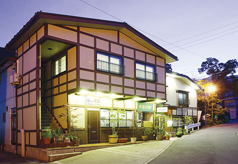 手打ちそばといで湯の宿石田屋　夜発バスプラン