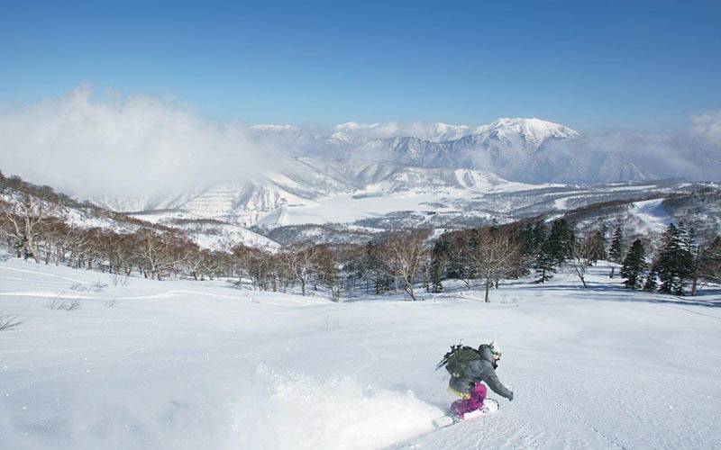 3月もしっかり雪が残るゲレンデ