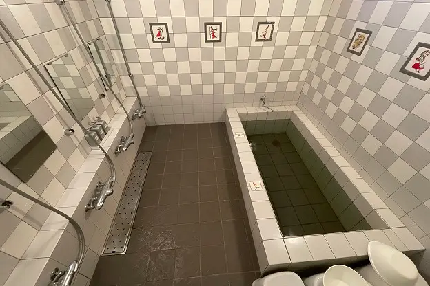 ペンションオズ 浴室