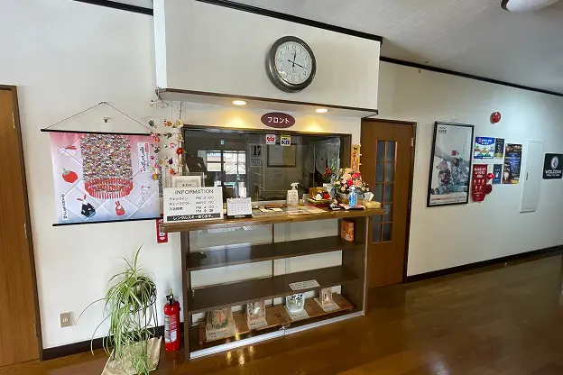 丸喜屋旅館 フロント