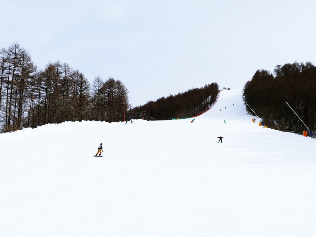 家族で軽井沢スノーパークを現地レポート！スキーデビューに最適＆経験