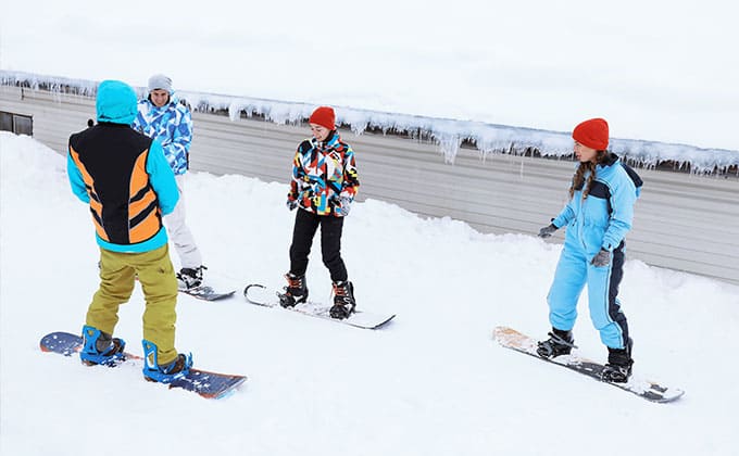 初めてのスノボ（イメージ）